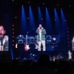 Adam Sandler Instagram - Greenville, we did it. We had a hell of a Tuesday and now I have a hell of a love hangover. Miss you and see you next time @bswarena