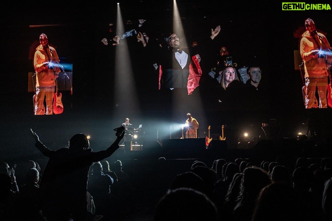 Adam Sandler Instagram - That was a pretty perfect Georgian Saturday night. Nonstop fun with you all. Thanks for treating me so good. Love you @gassouthdistrict