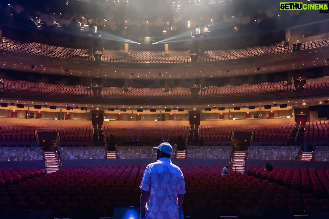 Adam Sandler Instagram - Fun night last night, Florida. I hope everyone stays safe today. Love to all. @hardrockholly