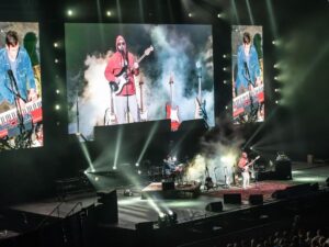 Adam Sandler Instagram - Sunday night in Tampa. Absolute beautiful crowd and loved you guys the whole night @amaliearena