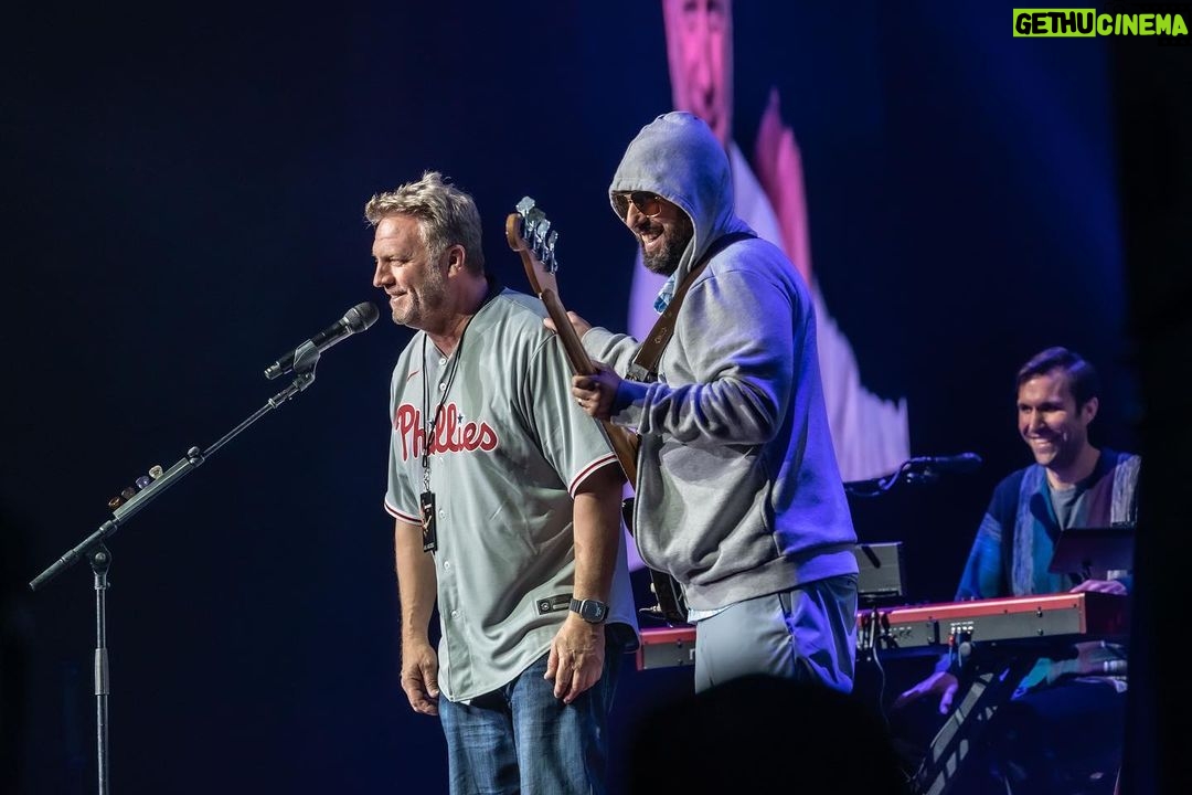Adam Sandler Instagram - Amazing Friday night in Atlantic City. Beautiful energy and a beautiful time. Love you all @hardrockhcac