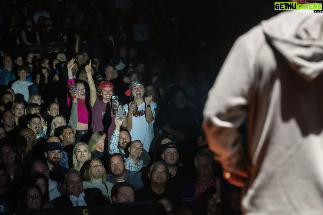 Adam Sandler Instagram - Amazing Friday night in Atlantic City. Beautiful energy and a beautiful time. Love you all @hardrockhcac
