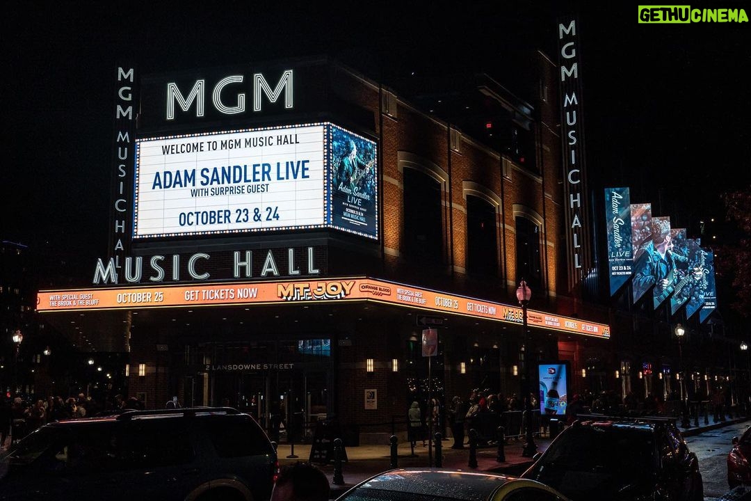 Adam Sandler Instagram - That was a great New England Sunday. Love you guys, let’s do it again tonight @mgmmusichall