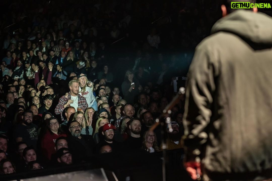 Adam Sandler Instagram - That was a heck of a hang, Allentown. Thanks for a great Friday night @pplcenter