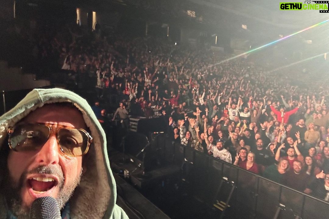 Adam Sandler Instagram - That was a heck of a hang, Allentown. Thanks for a great Friday night @pplcenter