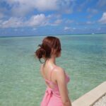 Aditi Bhatia Instagram – vacay cam 🏝️🧜🏻‍♀️🧉🌊☀️✨