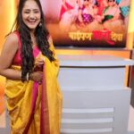 Aditi Dravid Instagram – BTS from @zee24taas #mangalagaur song interview and reel-launch! 
Also, Back to back promotions, events and interviews! So grateful for living this life 🧿 Manifesting every dream, each day! #lovemywork 
.
.
#aditidravid #mangalagaur #songs #lyrics #writer #multitasking #livingallmydreams #workinghardpaysoff #zee24taas #interview #riseandshine 🧿🧿🧿