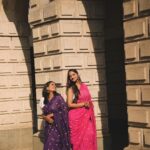 Aditi Dravid Instagram - Valentines’ Collection by @pratipadaclothingofficial 💌 सुंदर साड्या Max Pro. Book yours Now and Twin with your Best Friend like we did 👭🧿 • • Shot by @ganesh_theshutterkey With my twin @shivani_damle • • #aditidravid #newseries #valentinesweek #hearts #twinningandwinning #sareelove #vintage #forever