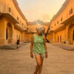 Aditi Dravid Instagram - Jaipur stole my heart, and i Never want it back ☀️ . . PS: swipe to make me smile! Nahargarh Fort, Jaipur