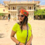 Aditi Dravid Instagram - ‘Jaipur, the city where history meets beauty!’ ☀️ . . #aditidravid #travelgram #workandtravel #jaipur #thepinkcity #culture #heritage #love Jaipur, Rajasthan