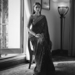 Aditi Rao Hydari Instagram - Noir 🖤 Top to toe @sabyasachiofficial @sanamratansi @shraddhamishra8 @manav_angelo_kashyap @amitabhbachpan @arhconnect
