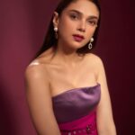 Aditi Rao Hydari Instagram – Styled by : @sanamratansi 
Assisted by : @ankitha_chauhan @sr_styleco
Outfit : @joannaandraosofficial @vandafashionagency
Earrings – @bblingg_meghana @ascend.rohank
Rings – @misho_designs
Shoes- @louboutinworld
📸 – @kaasastudio