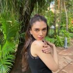 Aditi Rao Hydari Instagram - 🌳Tinkerbell’s pixie hollow 🧚 @studiomoonray @sanamratansi @shraddhamishra8