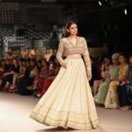 Aditi Rao Hydari Instagram - Aditi Rao Hydari for Ritu Kumar Couture’23 at India Couture Week. Aditi wears an exquisite lehenga, adorned with a Gazal Jacket, a masterpiece meticulously hand-embroidered to manifest unforgettable opulence. Each intricate stitch is a labor of love, woven skillfully with artistry passed down through generations. The Gazal jacket, with a touch of gold zardozi work, embraces the grace of the traditional Kashmiri design, while the lehenga exudes a timeless elegance adorned with geometric & floral motifs seamlessly creating a blend of tradition and modernity. @reliancebrandsItd @fdciofficial Jewellery by @thegempalace #RituKumar #AditiRaoHydari #RKWoman #ICW23 #TheOG
