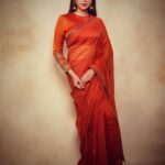 Aditi Rao Hydari Instagram – 🧡
@raw_mango 
@sanamratansi 
@amrapalijewels 
@shraddhamishra8 
@kiransaphotography 
Thank you for the honour @galattadotcom 
Thank you for the love… 🧡