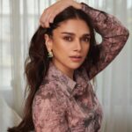 Aditi Rao Hydari Instagram - J ‘adore ❤️ manifesting a summer in the riviera,waking up to a closet filled with @dior 🧚‍♀️ #Dioriviera @miteshrajani @bharat_rawail