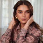 Aditi Rao Hydari Instagram - J ‘adore ❤️ manifesting a summer in the riviera,waking up to a closet filled with @dior 🧚‍♀️ #Dioriviera @miteshrajani @bharat_rawail