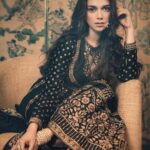 Aditi Rao Hydari Instagram - Presenting a very special series of art images, where the muse meets the master. The utterly gorgeous Aditi Rao Hydari photographed in and by JJ Valaya himself. This exclusive collaboration between JJ Valaya and Aditi Rao Hydari gives birth to a wonderful collection of images that seamlessly merge the realms of Art, Fashion & Style. Whilst showcasing JJ Valaya’s unique skill as a fine art photographer, couturier and interior designer, these images reflect Aditi Rao Hydari’s grace and versatility as his perennial muse. By encapsulating the essence of Indian haute couture, this association truly celebrates the convergence of two artistic powers in the realms of fashion and entertainment coming together. #jjvalaya #aditiraohydari #valaya #theworldofvalaya #theroyalnomad HMU: @eltonjfernandez Stylist: @hoorvi.j.valaya