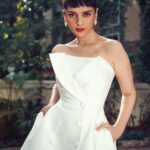 Aditi Rao Hydari Instagram - In a world full of kardashians be an Audrey 🫡 🦄 Outfit- @johnpaulataker @vandafashionagency Earings- @sonisapphire Gloves- @maison_9002 Footwear- @louboutinworld Hmu- @miteshrajani Photographer- @kaasastudio Stylist- @sanamratansi Team- @saumya_santosh @sr_styleco