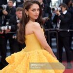 Aditi Rao Hydari Instagram - Own the 🫅 #walkyourworth #cannes2023 @lorealparis @festivaldecannes @michaelcinco5 @katmaconie @mamour_paris @shopanatina @vaishnavpraveen @thehouseofpixels