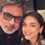 Aditi Rao Hydari Instagram – Happy birthday my dearestest sanjay sir 
Thank you for the unending inspiration, 
Thank you for your genius mind, your heart full of love ,, for never ever allowing  us to give up! 
Thank  you for your fierce passion, for being the most amazing teacher, the  endless beauty, the detail, the laughter, the music, the dancing , the yummiest ghar Ka nashta which is like an Akshay patram. 
And most most importantly thank you for your love , and the belief 
Thank you for being you sanjay sir.
May you always be surrounded by all that you love and all the people who love you 
Love you sir 
❤️🤗❤️