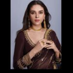 Aditi Rao Hydari Instagram - Hot Chocolate 😉 @sureenachowdhri @sanamratansi @amrapalijewels @miteshrajani @sandeshparulkar