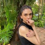 Aditi Rao Hydari Instagram - 🌳Tinkerbell’s pixie hollow 🧚 @studiomoonray @sanamratansi @shraddhamishra8