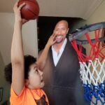 Adrian Groulx Instagram - Fun day with my buddy here playing a little 1 on 1, followed by some video games (got a little heated) and now finally ready to tune in to the #YoungRock Finale @nbc @nbcyoungrock