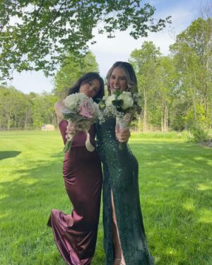 Adriana Camposano Instagram - jprom⭐️💐🎠💝🪩