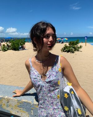 Adriana Camposano Instagram - 👒☀️🍓🍓