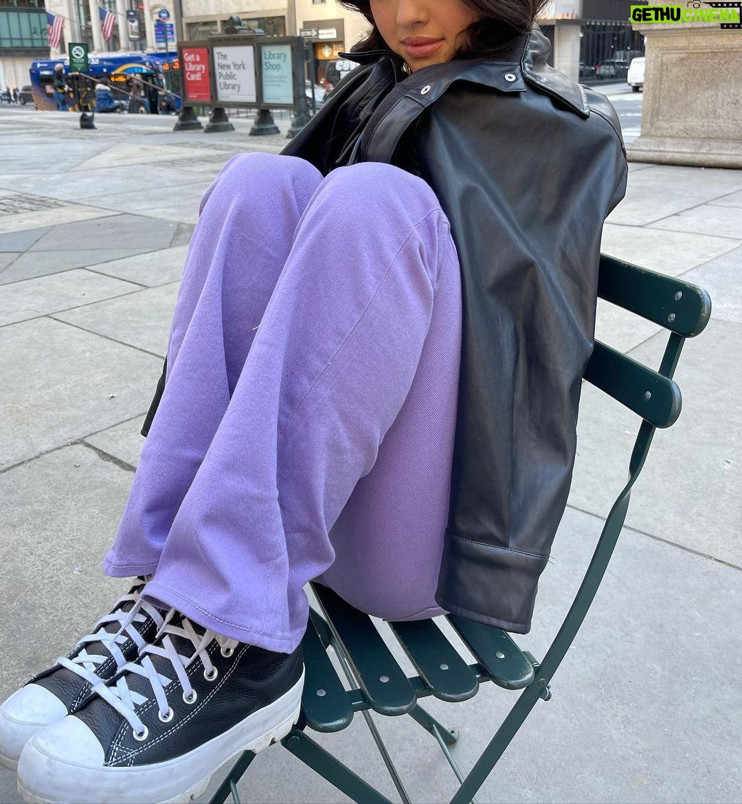 Adriana Camposano Instagram - Fashion Week Dumpy