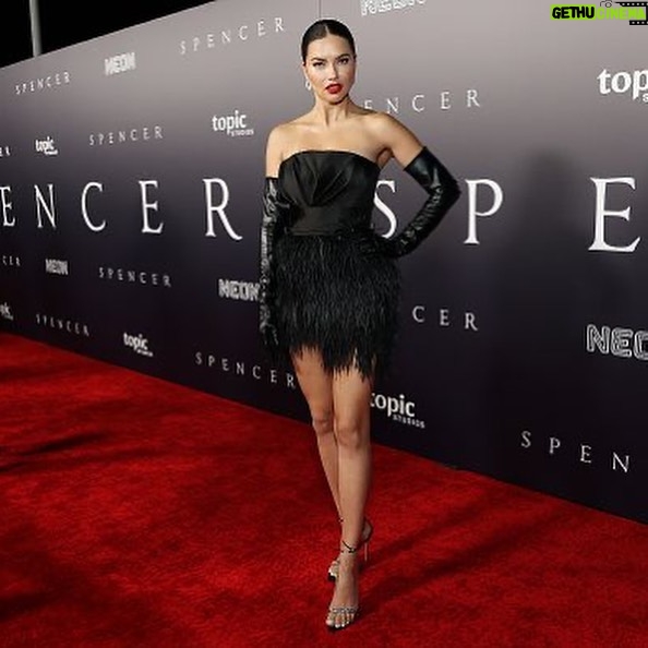 Adriana Lima Instagram - π Last night bringing my Queen status to life π. Grateful for everyone that made this possible: @spencer_movie Dress: @MichaelCostello Earrings: @Chopard Shoes: @GianvitoRossi HMU: @glamsquad Hair: @hairbyamandafeauto MakeUp: @briana_hurley Photos: @MichaelCostello (first picture) @asussmanphoto @gettyentertainment( please send better resolution photos next time! π€ͺ) Los Angeles, California