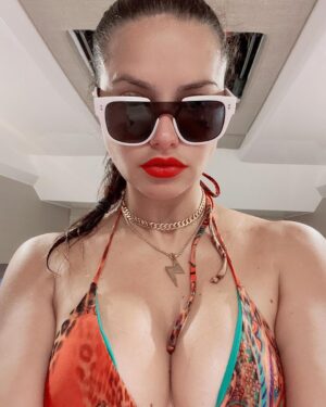 Adriana Lima Instagram - 🌹SUMMER MOOD🌹