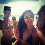 Adriana Lima Instagram - 🌈Happy Birthday to the most fun, Smart and sweet cousin 🌈 will celebrate it soon 💃🏻 Toma uma aí por min .... Saudades prima linda 🤍 @euadriellelima ✨