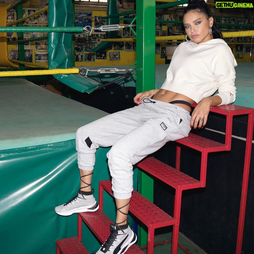 Adriana Lima Instagram - It’s finally here! New CLUB LIMA collection with @PUMA 🥊#ALxPUMA