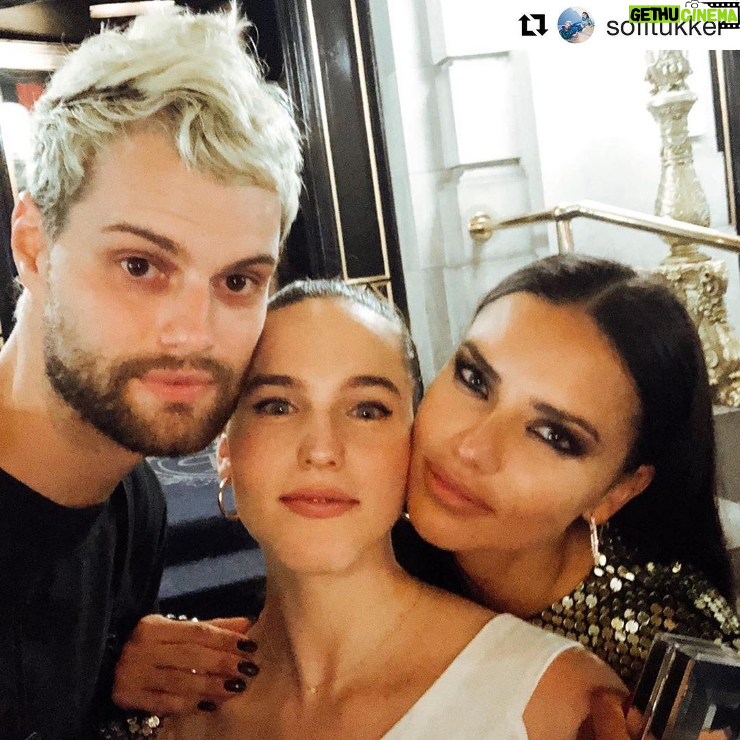 Adriana Lima Instagram - β¨ it was a pleasure to meet and to watch both of you perform canβt wait to see u again π @sofitukker πβ¨