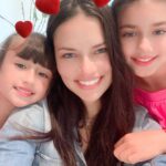 Adriana Lima Instagram - ♥️ Back home with the love of my life Valentina and Sienna, I am so lucky to be your mama ♥️ 👧🏻👧🏻