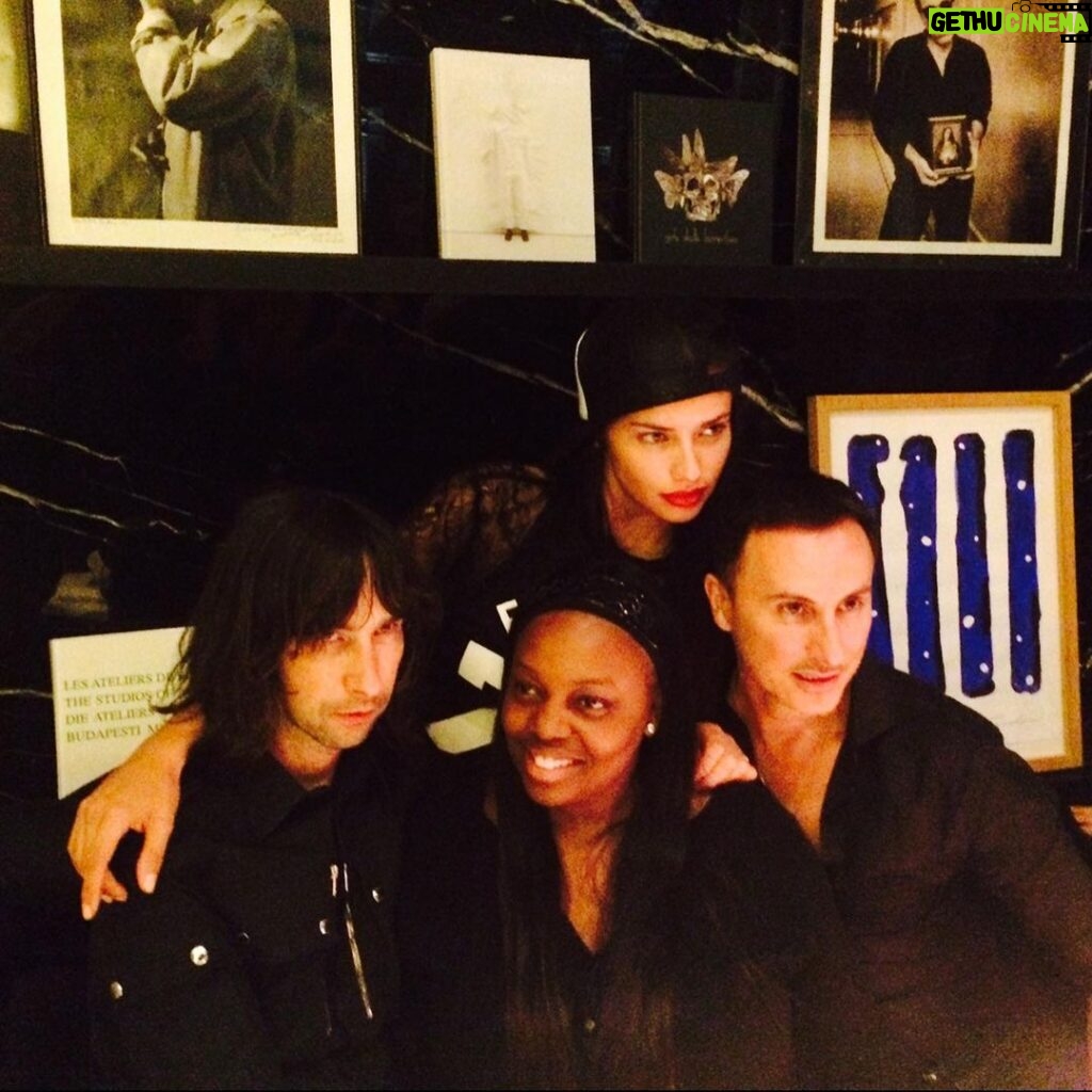 Adriana Lima Instagram - ✨#tbt The gang that time we where celebrating our birthday together in Paris @luigiandiango @patmcgrathreal @irinashayk ✨Love you guys ✨