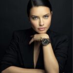Adriana Lima Instagram - Want to meet me in Mexico City for a boxing class? I feel honored to share my passion and support a great cause @LaureusSport together with @iwcwatches. Check out my story or go to www.charitystars.com/adrianalima. Please donate to have a chance to join me! #IWCLaureus #SportforGood #boxing #teamlima