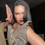 Adriana Lima Instagram - 🔥And just like that….. She’s back🔥 makeup @patrickta 🔥hair @dimitrishair 🔥style @stylememaeve 🔥 Los Angeles, California