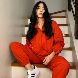 Adrianna So Instagram - Color it up with the newest apparel from @adidasoriginals and
colorways of #superstar
@adidasph #adidasph