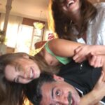 Afra Saraçoğlu Instagram - With huge love to all the YÇ fans around the world ❤️
