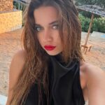 Afra Saraçoğlu Instagram - see u next time greece 😍