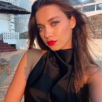Afra Saraçoğlu Instagram - 🖤