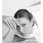 Afra Saraçoğlu Instagram - @magnetquarterly 🤍