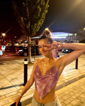 Afra Saraçoğlu Instagram - 