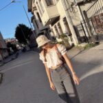Afra Saraçoğlu Instagram –