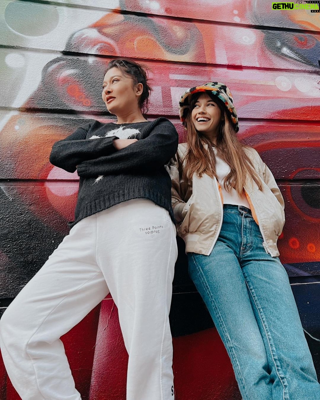 Afra Saraçoğlu Instagram - I miss being there already ❤️ London, Unιted Kingdom