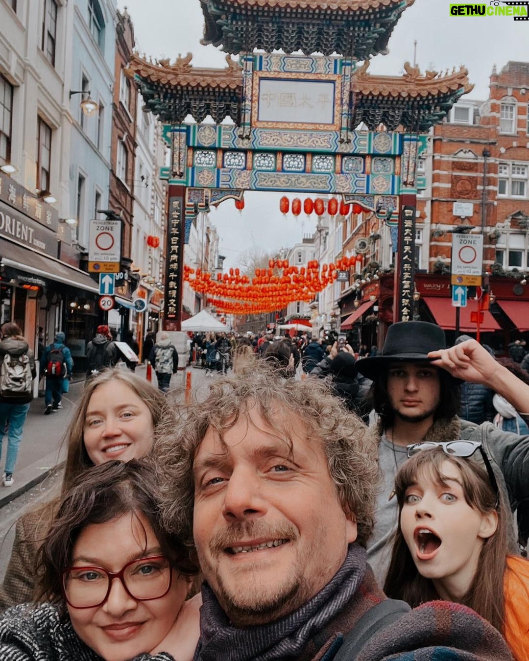 Afra Saraçoğlu Instagram - I miss being there already ❤️ London, Unιted Kingdom