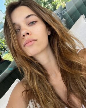 Afra Saraçoğlu Instagram - hai @bayouvillas ❤️‍🔥